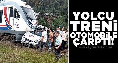 Yolcu treni otomobile çarptı!