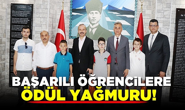 Başarılı öğrencilere ödül yağmuru!