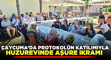 Çaycuma'da protokolün katımıyla huzurevinde aşure ikramı